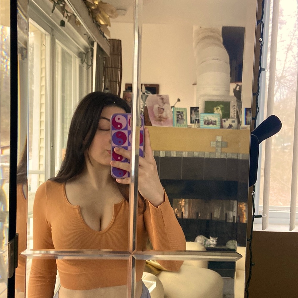 Adorable Orange Crème Top- Athletic Wear Material but cute with Jeans!!